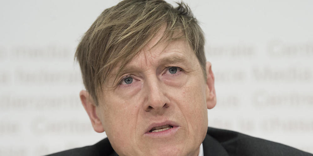 Preisüberwacher Stefan Meierhans untersucht mit seinem Team die hohen Margen im Markt für Benzin und Diesel in der Schweiz. (Archivbild)