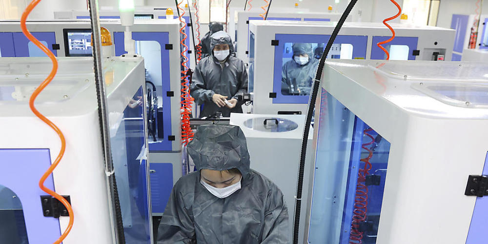 Die Industrieproduktion in China ist im Mai nach einem Einbruch im April wieder leicht gestiegen. (Symbolbild)