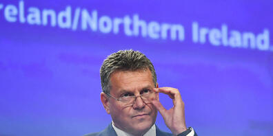 Maros Sefcovic, EU-Kommissar für interinstitutionelle Beziehungen und Zukunftsforschung, spricht während einer Pressekonferenz im EU-Hauptquartier. Foto: Geert Vanden Wijngaert/AP/dpa