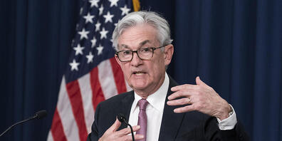 Zur Bekämpfung der hohen Inflationsrate erhöht die US-Notenbank ihren Leitzins stark um 0,75 Prozentpunkte. Im Bild Fed-Chef Jerome Powell.  (Archivbild)