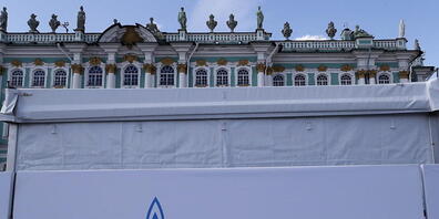 Der russische Energiekonzern Gazprom hat wie angekündigt in der Nacht seine Gaslieferungen nach Deutschland durch die Pipeline Nord Stream weiter reduziert. Die Gasmenge sank von Mittwochabend, 23.00 Uhr an. (Archivbild)