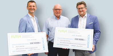 (v.l.n.r.) Prof. Dr. Andre Heel, Träger des Hauptpreises, Dr. h.c. Thomas Schmidheiny, Stiftungsratspräsident, und Prof. Dr. Frank Ehrig, Träger des Anerkennungspreises.