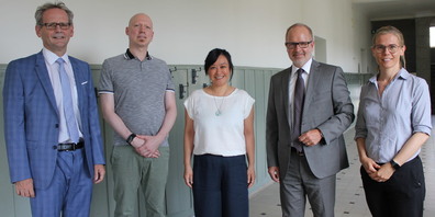 Horst Biedermann, Rektor; Michael Beck, Leiter Institut Bildung & Gesellschaft; Julia Ha, Projektmitarbeiterin; Stefan Kölliker, Regierungsrat; Doreen Holtsch, Prorektorin Ausbildung
