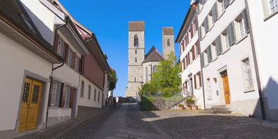 Blick zur Rapperswiler Pfarrkirche St. Johann, die sich oberhalb der Altstadt befindet.