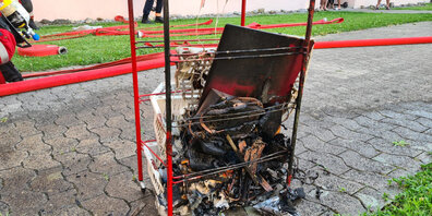 Die Feuerwehr Rüti ZH musste zur Alt-Ferrachstrasse eilen, um einen Kellerbrand zu löschen.