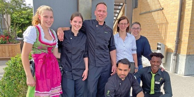 Herzliche Gratulation den erfolgreichen Absolventen und den AusbildnerInnen!