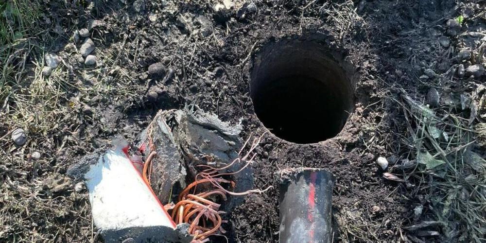 Bei Bohrarbeiten in Arbon TG wurden zwei Strom- und eine Datenleitung beschädigt.
