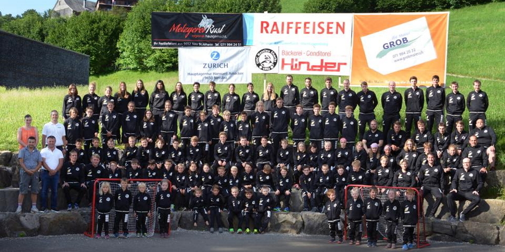 Teamfoto des UHC Nesslau Sharks