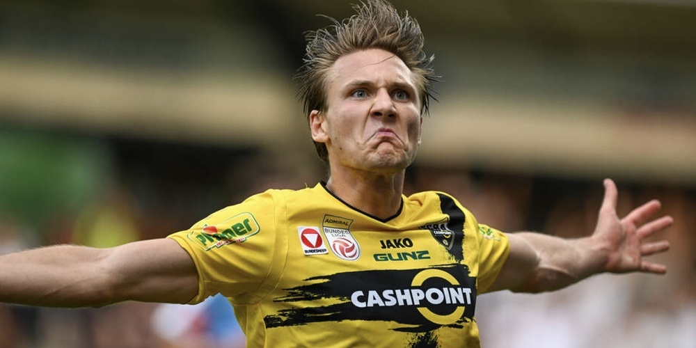 Bei einem Sieg zum Klassenerhalt liess es sich in Altach gut jubeln