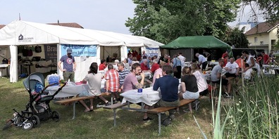 Die Festwirtschaft der Kleintierschau am Moosanger war an beiden Tagen bestens besucht