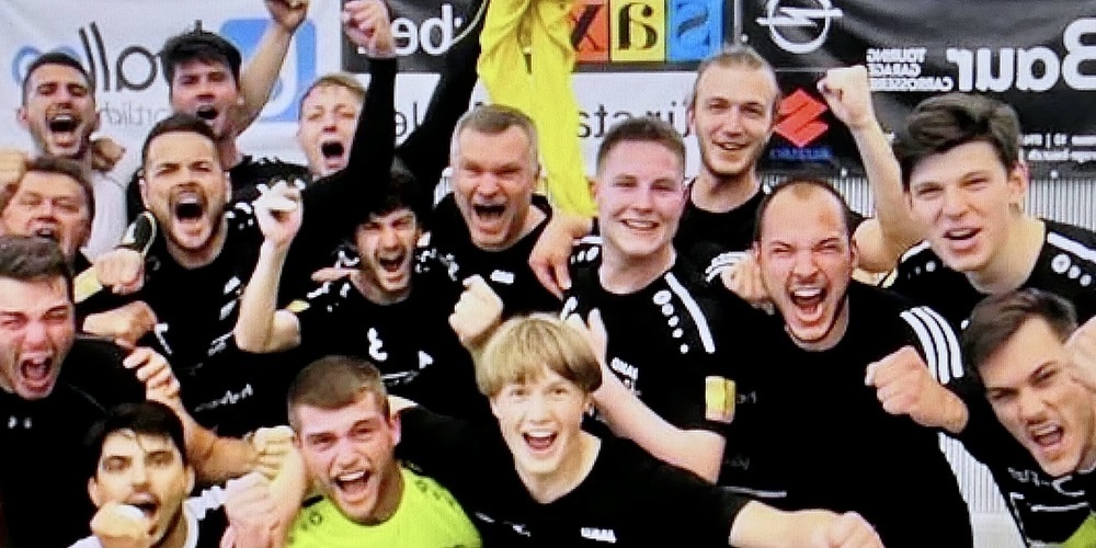 Da konnten die Handballer vom HC Rheintal jubeln: der Aufstieg ist geschafft!