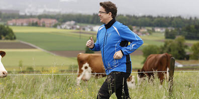 Trailrunning liegt im Trend - auch Nationalrat Albert Rösti rennt gerne abseits der Pfade. (Archivbild)