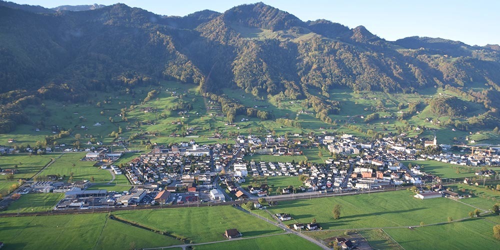 Die Allgemeine Genossame Reichenburg beabsichtigt, in der Gemeinde Reichenburg einen Wärmeverbund zu errichten.
