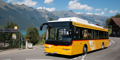 Ein Elektropostauto in Interlaken, wie es ab nächstem Jahr auch im Kanton Graubünden zum Einsatz kommen könnte.