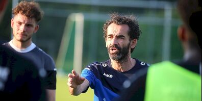 Der neue Trainer Oscar Escobar gibt nun beim FC Gossau den Takt vor.