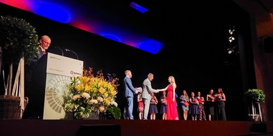 20 Detailhandelsassistenten und 80 Detailhandelsfachleute erhielten ihre eidg. Diplome.