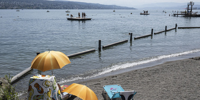Das Strandbad Mythenquai ist momentan das mit den meisten Eintritten. Insgesamt zählen die Stadtzürcher Sommerbäder bereits mehr als eine Million Eintritte. (Archivbild)