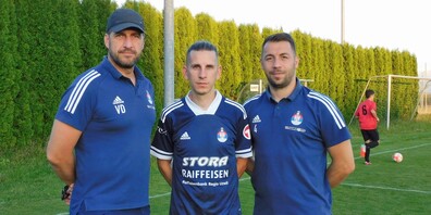 Das Trainertrio des FC Uzwil Serben: v. l. Vlado Danilov, Dejan Misic (Cheftrainer) und Ilija Yakov.