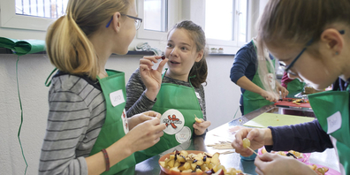 Der Kinderkochkurs ist einer von den rund 50 verschiedenen Angeboten, die vom FerienSpass angeboten werden.