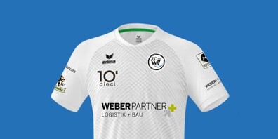 Schon beim ersten Spiel am Sonntag gegen Xamax auf den Trikots des FC Wil 1900: neuer Hauptsponsor Weber und Partner AG.