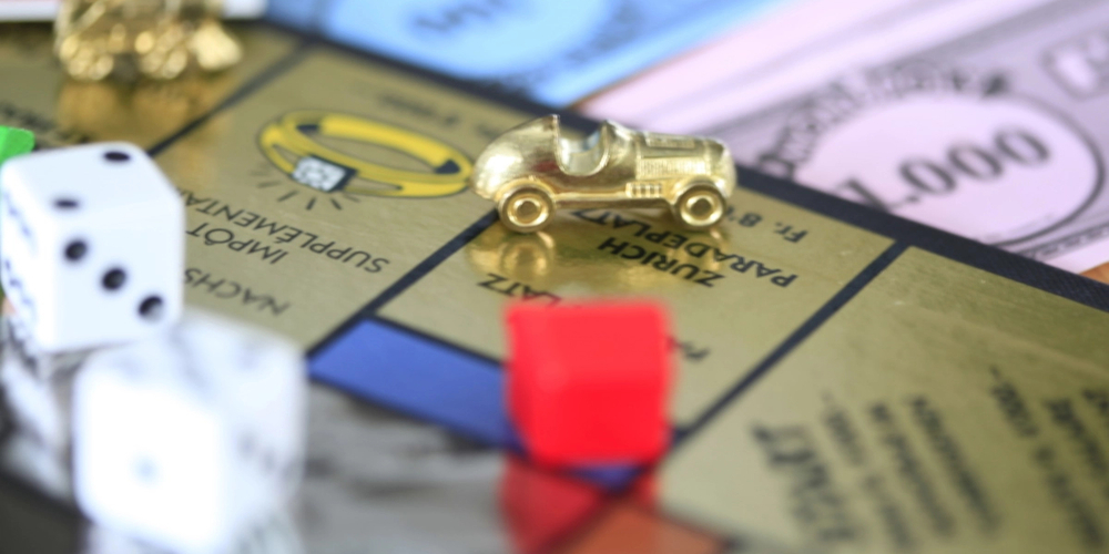 Eine neue Auflage des Brettspiels "Monopoly" kommt im Sommer auf den Markt 