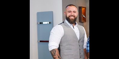 Geschäftsführer Jan Truch von der Headfound AG zeigt wie digitales Headhunting funktioniert.