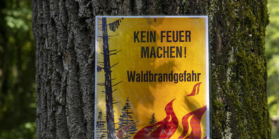 Mehrere Zürcher Gemeinden verbieten neu auch das Abbrennen von Feuerwerk. Dieses Verbot dürfte bis am 1. August andauern, weil kein Regen in Sicht ist. (Symbolbild)
