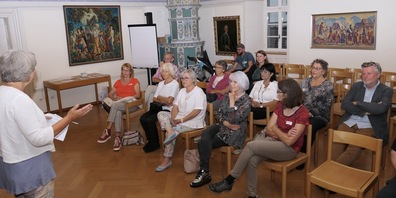 Knapp zwanzig Zuzüger wurden von Vize-Stadtpräsidentin Katharina Linsi im Rathaus begrüsst