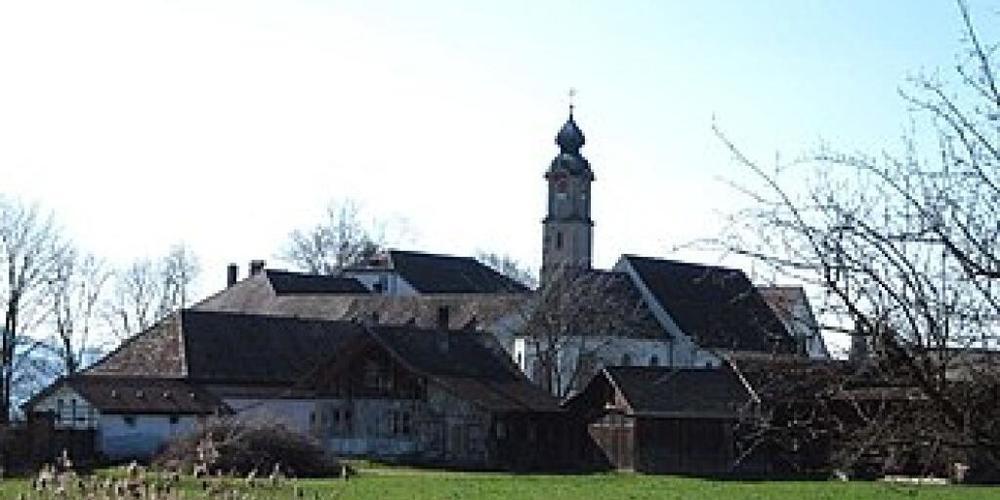 Im Kloster Mariazell-Wurmsbach in der Nähe von Rapperswil-Jona finden ab sofort Flüchtlinge aus der Ukraine Unterkunft.