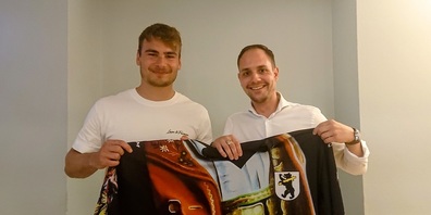 Timo Meier (links) und SCH-Präsident Dario Heinrich.
