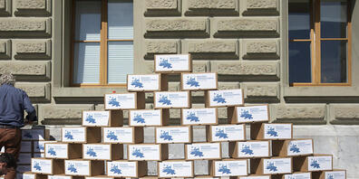 Unterschriften-Übergabe für die Massentierhaltungsinitiative. Bundesrat Alain Berset stellte die Argumente des Bundes für ein Nein zur Initiative vor. (Archivbild)