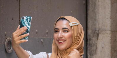 Hat auf Instagram rund 60'000 Anhänger: die muslimische Influenzerin Khaoula Bamaaza. (Archivbild)