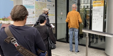 Bei der Postfiliale Schaffhauserplatz wurden die Öffnungszeiten verkürzt. Dies sei aber kein Anfang vom Ende, so die Post.