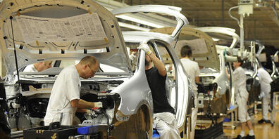 Die Autoverkäufe von VW und BMW in den USA sind eingebrochen. (Archivbild)