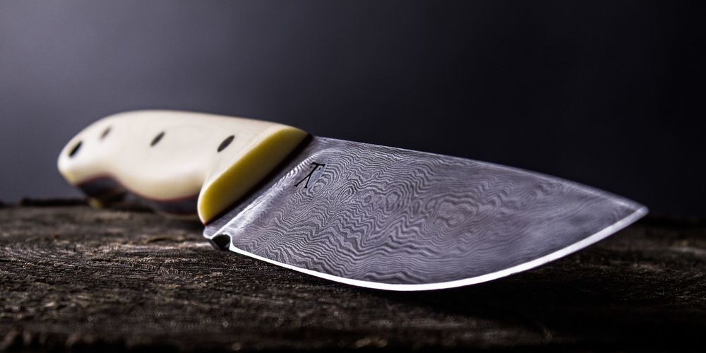 Im Zuge von Streitigkeiten hat ein 23-Jähriger mit dem Messer zugestochen