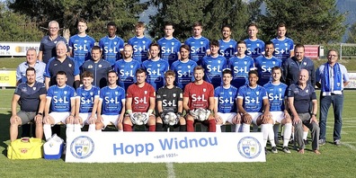 Hintere Reihe v.l. Patrick Baumgartner (Betreuer), Lars Ivanusa, Helmar Andrade, Noe Rieser, Cristian Navarro, Stefano D`Amico, Carlos de Almeida, Samuel Thönig, Noah Thönig; mittlere Reihe v.l. Markus Hutter (Sportchef), Ralph Walt (Betreuer), Daniel Lüchinger (Co-Trainer), Daniele Lamorte, Ilia Ivic, Diego Liechti, Timon Cabrezas, Dario Ivic, Atila Prado, Andreas Lüchinger (Trainer), Kuno Jocham (Präsident); vordere Reihe v.l. Paulo Santos (Physio), Slobodan Aksic, Bledi Shala, Noah Massari, Kim Gremminger, Leo Hetzel, Ilija Kovacic, Timo Faleschini, Kevin Egbon, Michael Alder, Manuel Villar (Betreuer). Es fehlt Daniel Lässer.