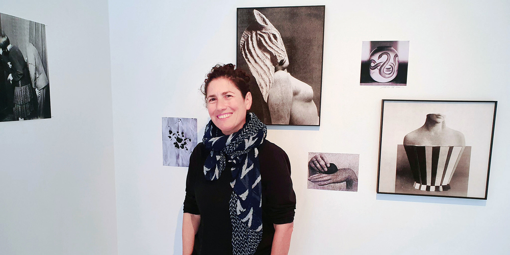 Ronit Porat will  ihren dreimonatigen Aufenthalt nutzen, um neue Materialien in den Archiven zu recherchieren und in ihre Arbeiten einfliessen zu lassen.