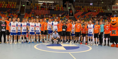 Die Kadetten Schaffhausen verlieren den diesjährigen Falkencup gegen den deutschen Bundesligisten Vfl Gummersbach.