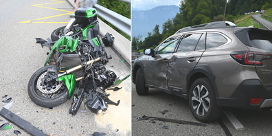 Beim Unfall entstand an zwei Fahrzeugen – einem Motorrad (l.) und einem Auto – rund 18'000 Franken Sachschaden.