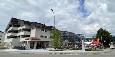 Die Wiedereröffnung der Raiffeisenbank-Geschäftsstelle in Oberbüren wurde am 27. August 2022 gefeiert.