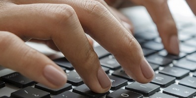 Das in der Schweiz bislang einzigartige Angebot soll die Grundlage für die gelingende digitale Transformation im Unterricht schaffen. (Symbolbild)