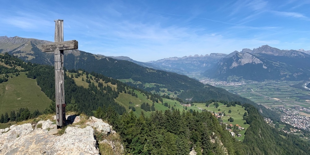 Die wunderbare Aussicht von Pizalun.