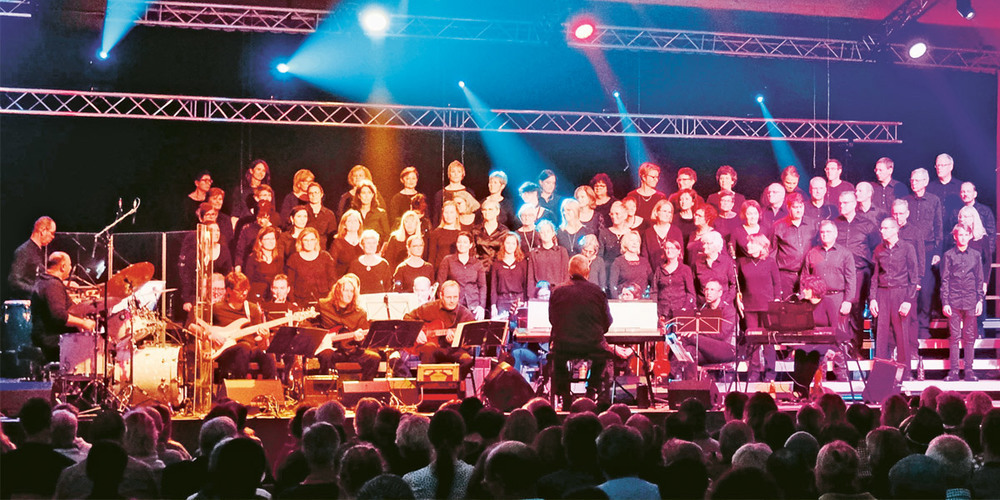 Mit dem Chorprojekt «Back on Track» wird die Musikschule Prättigau zweimal in der Arena Klosters auftreten. 