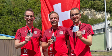 Silbermedaillengewinner: Sandro Greuter, Pascal Bachmann und Gilles Dufaux (von links). 