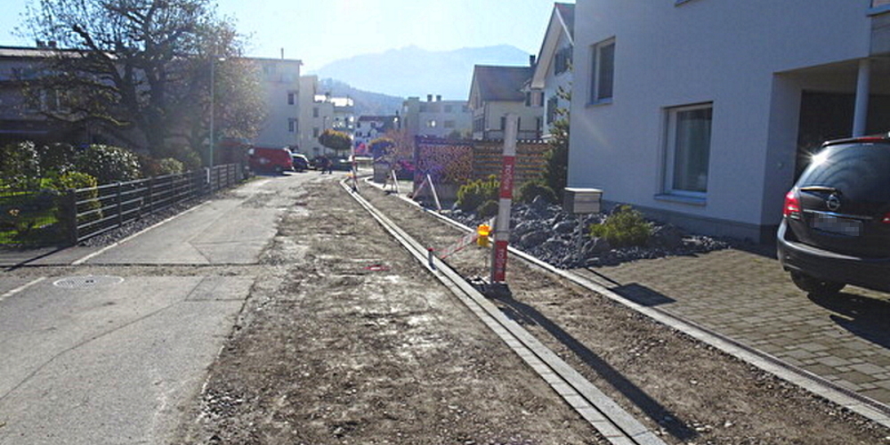 Die Rötlistrasse im Abschnitt Rietstrasse bis Spielplatz Rötli wurde saniert und erhielt neue Werkleitungen.