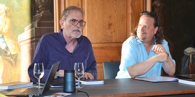 François (l.) und Yves Baer bei der Vernissage ihres Buches «Weltgeist in Zürich».