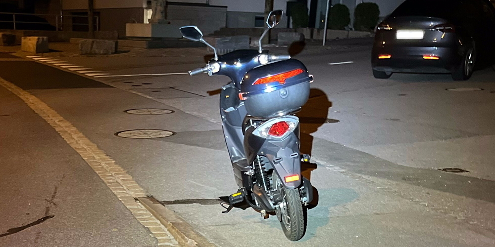 Beim Rollerfahren sollte der Sprit nur im Tank und nicht im Kopf sein