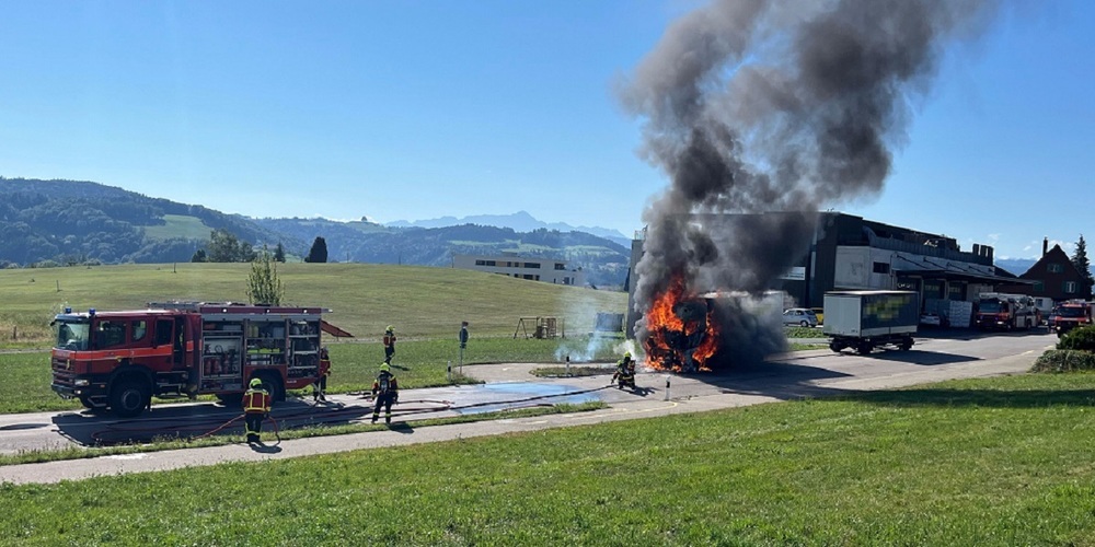 Die Feuerwehr im Einsatz.
