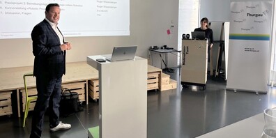 Roger Wiesendanger und Eva-Maria Boretti präsentierten Digitalisierungsprojekte im Betreibungs- und Konkurswesen.