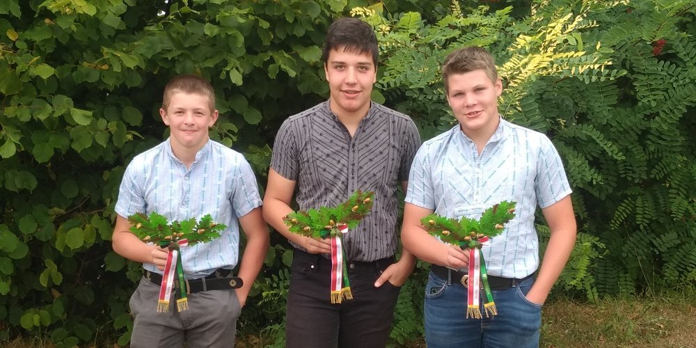 Die drei Zweiggewinner vom Schwingklub Mittelrheintal (von links): Daniel Gasenzer,  Sandro Eugster und Johannes Eggenberger